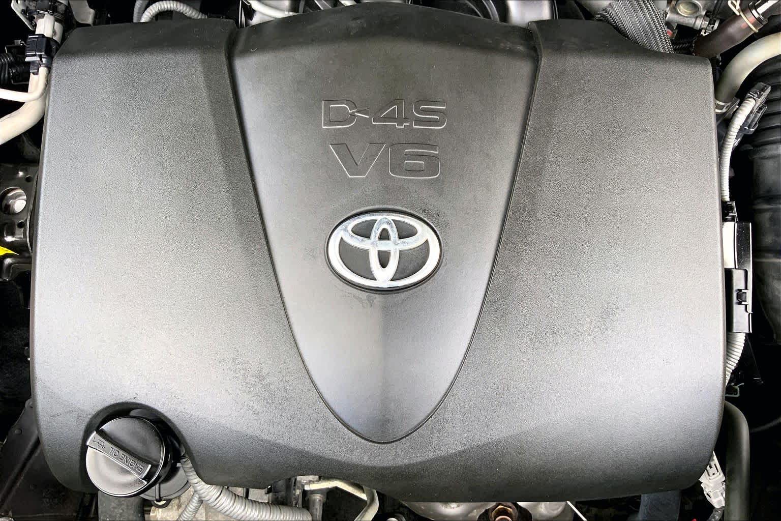 2020 Toyota Highlander photo 32 of 36