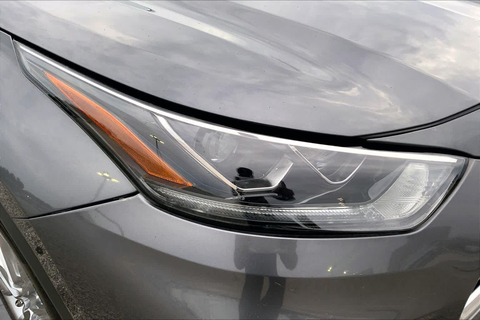 2020 Toyota Highlander Limited Magnetic Gray Metallic at Group 1 Toyota Southwest