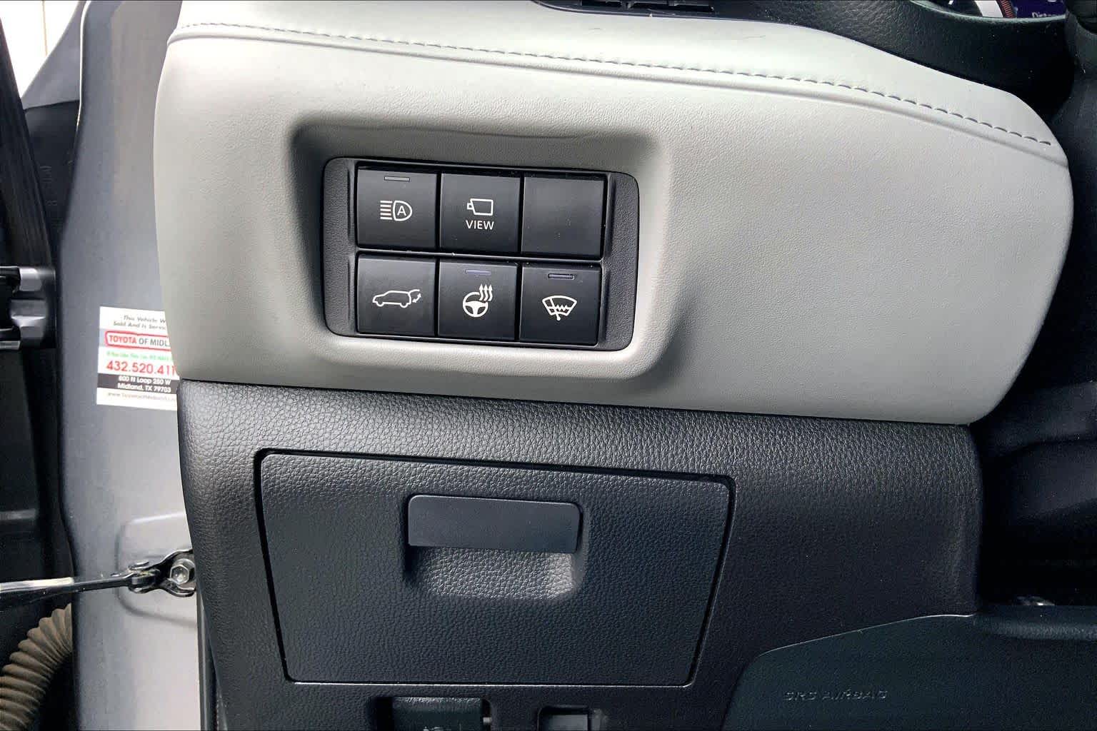 2020 Toyota Highlander Limited Magnetic Gray Metallic at Group 1 Toyota Southwest