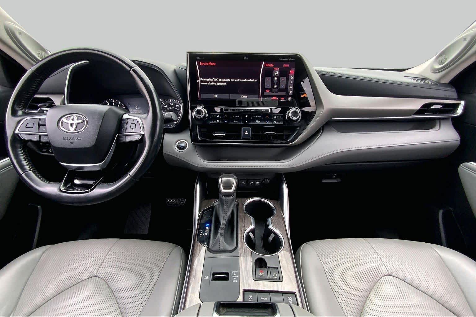 2020 Toyota Highlander Limited Magnetic Gray Metallic at Group 1 Toyota Southwest