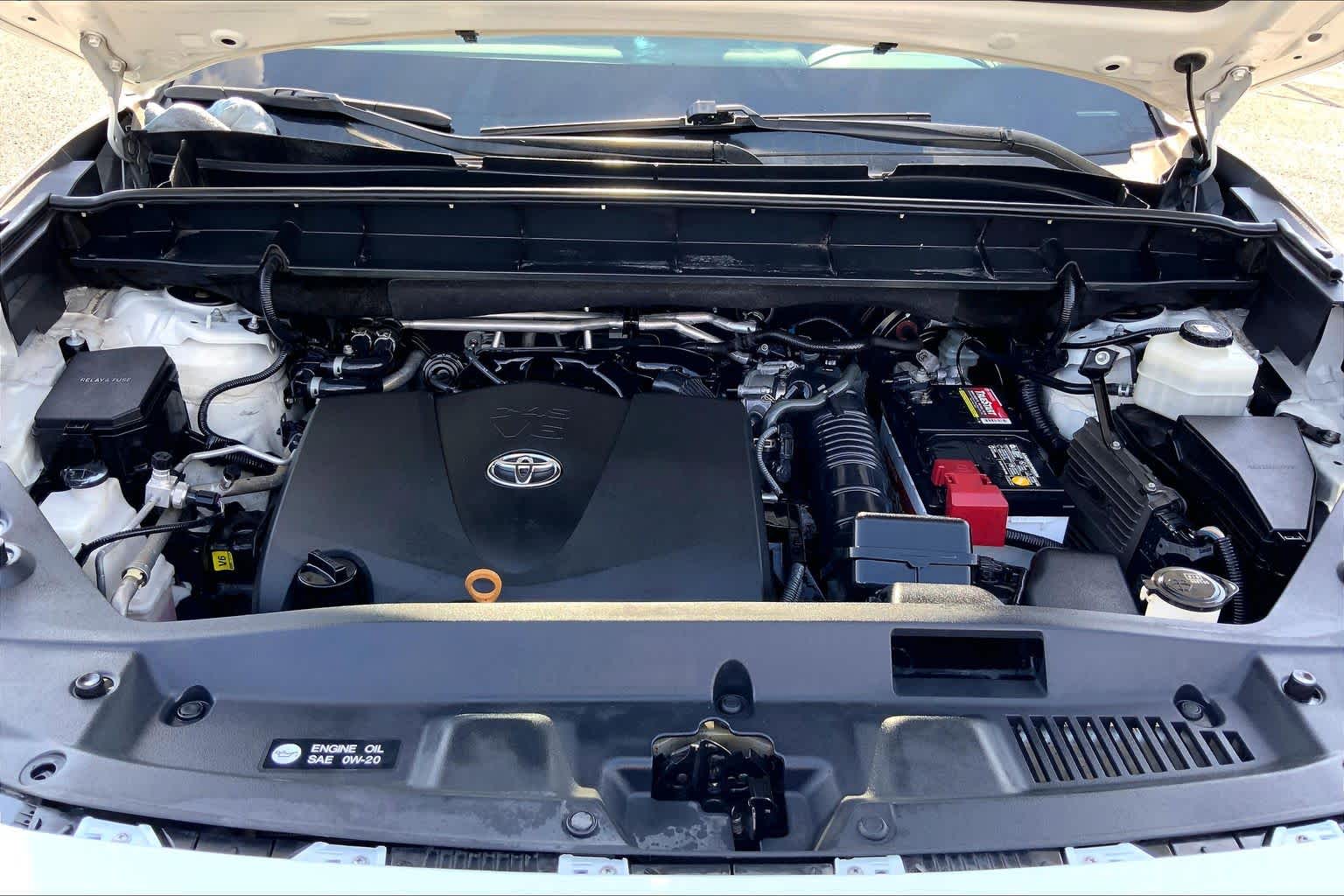 2020 Toyota Highlander Limited Blizzard Pearl at Lexus Southwest Houston