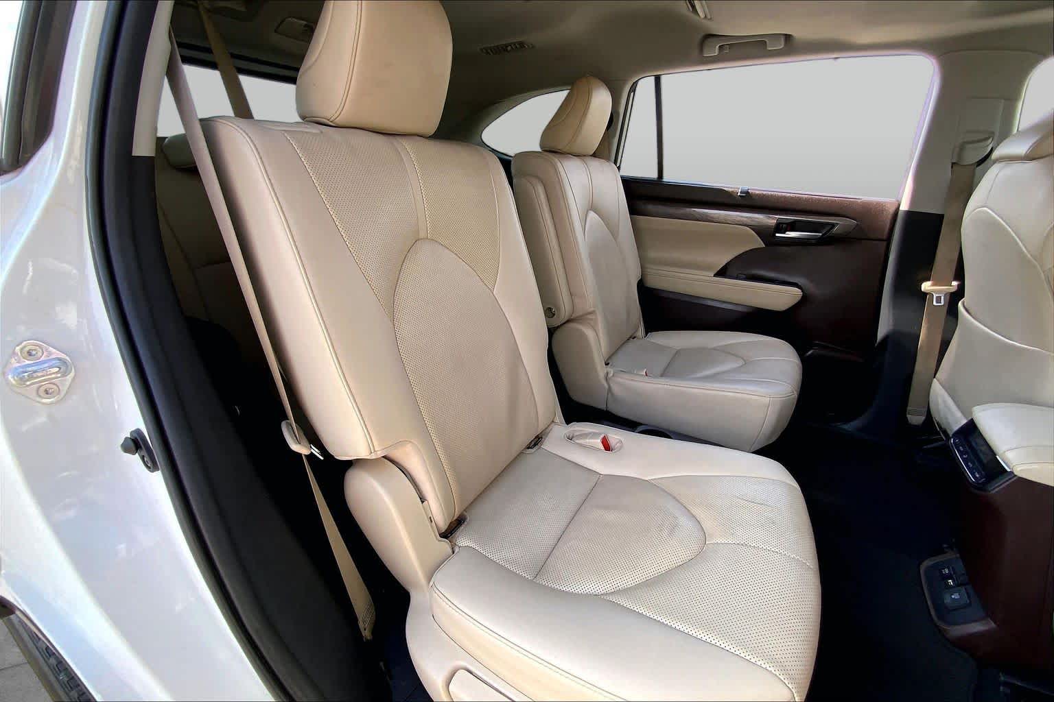 2020 Toyota Highlander Limited Blizzard Pearl at Lexus Southwest Houston