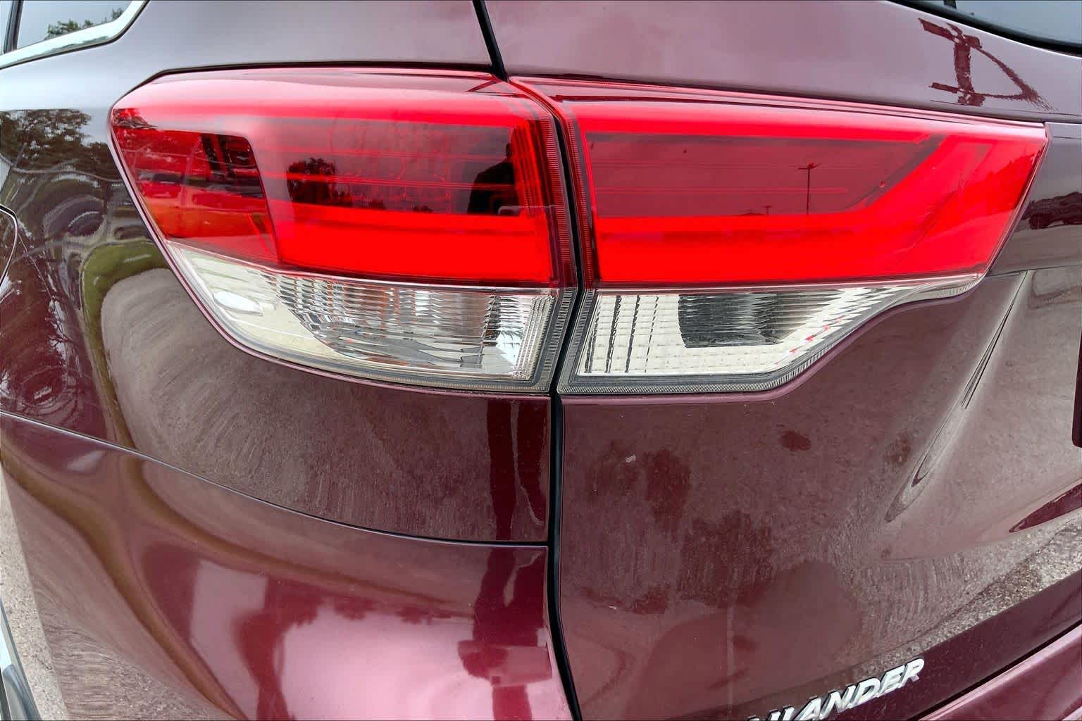 2017 Toyota Highlander Limited Ooh La La Rouge Mica at Lexus Southwest Houston