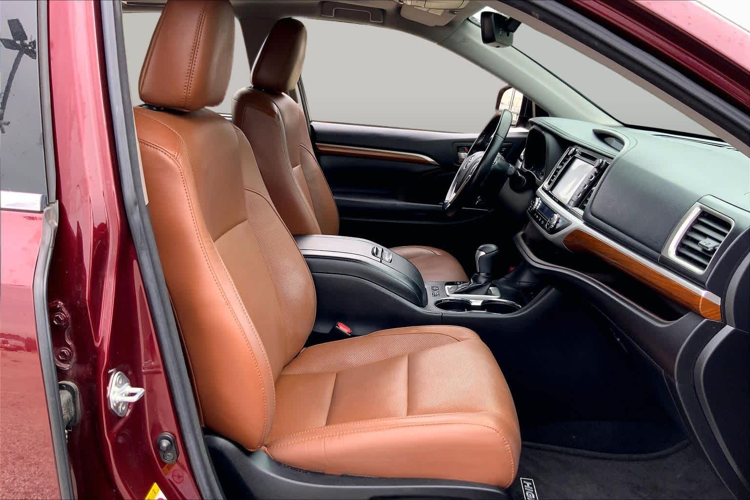 2017 Toyota Highlander Limited Ooh La La Rouge Mica at Lexus Southwest Houston