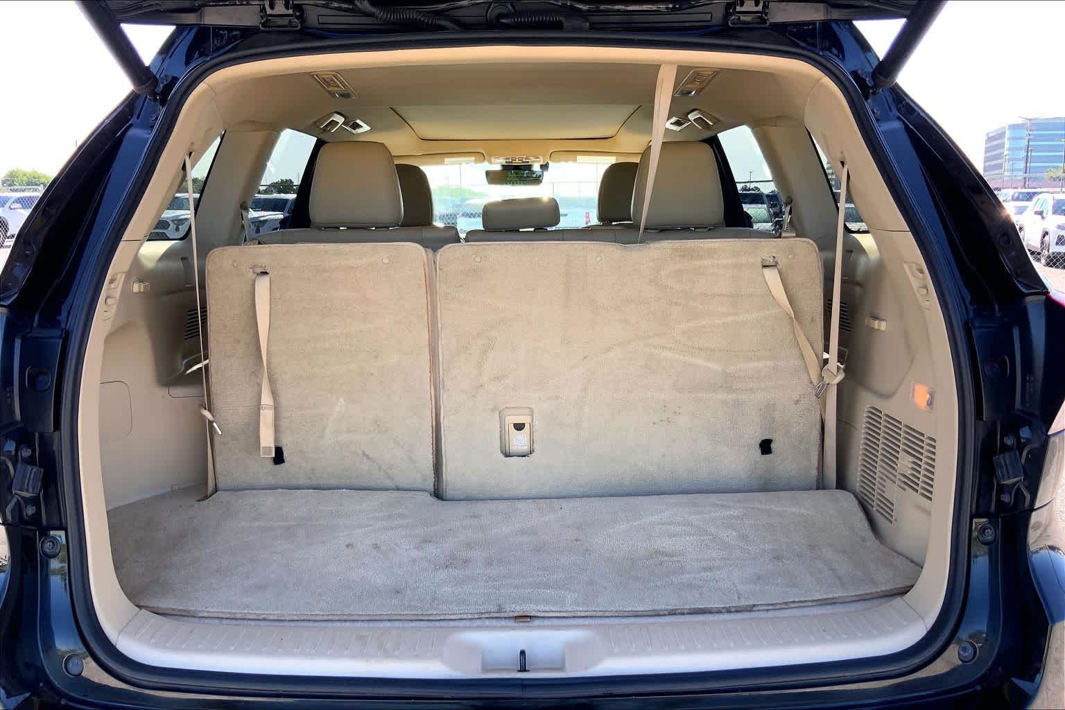 2019 Toyota Highlander Limited Platinum Midnight Black Metallic at Group 1 Toyota Southwest