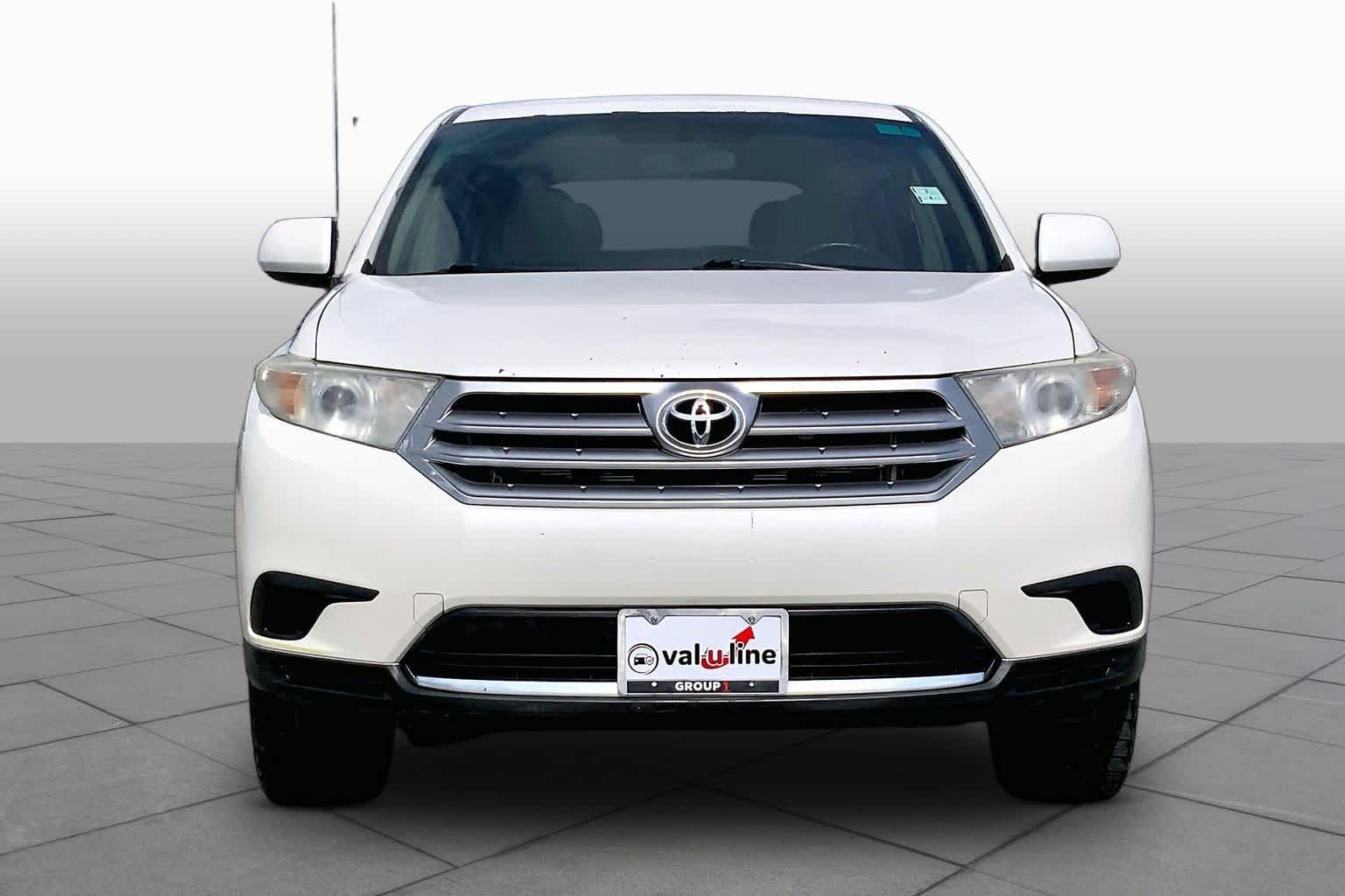 2012 Toyota Highlander photo 4 of 35