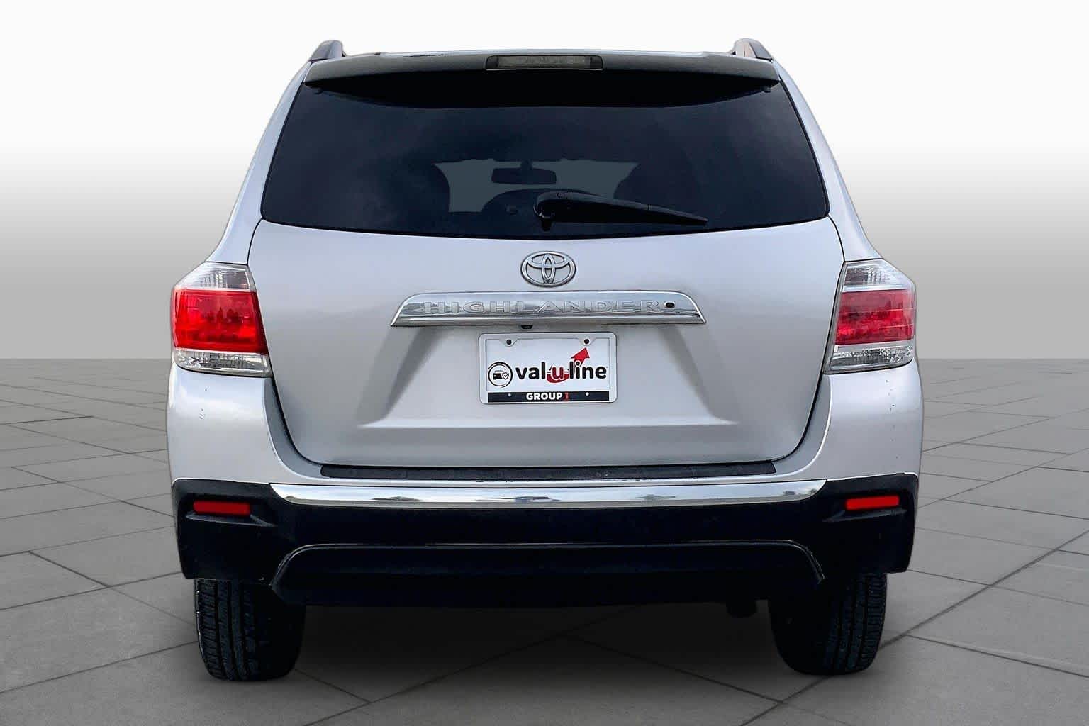 2013 Toyota Highlander Plus Classic Silver Metallic at Ron Craft Chevrolet Cadillac