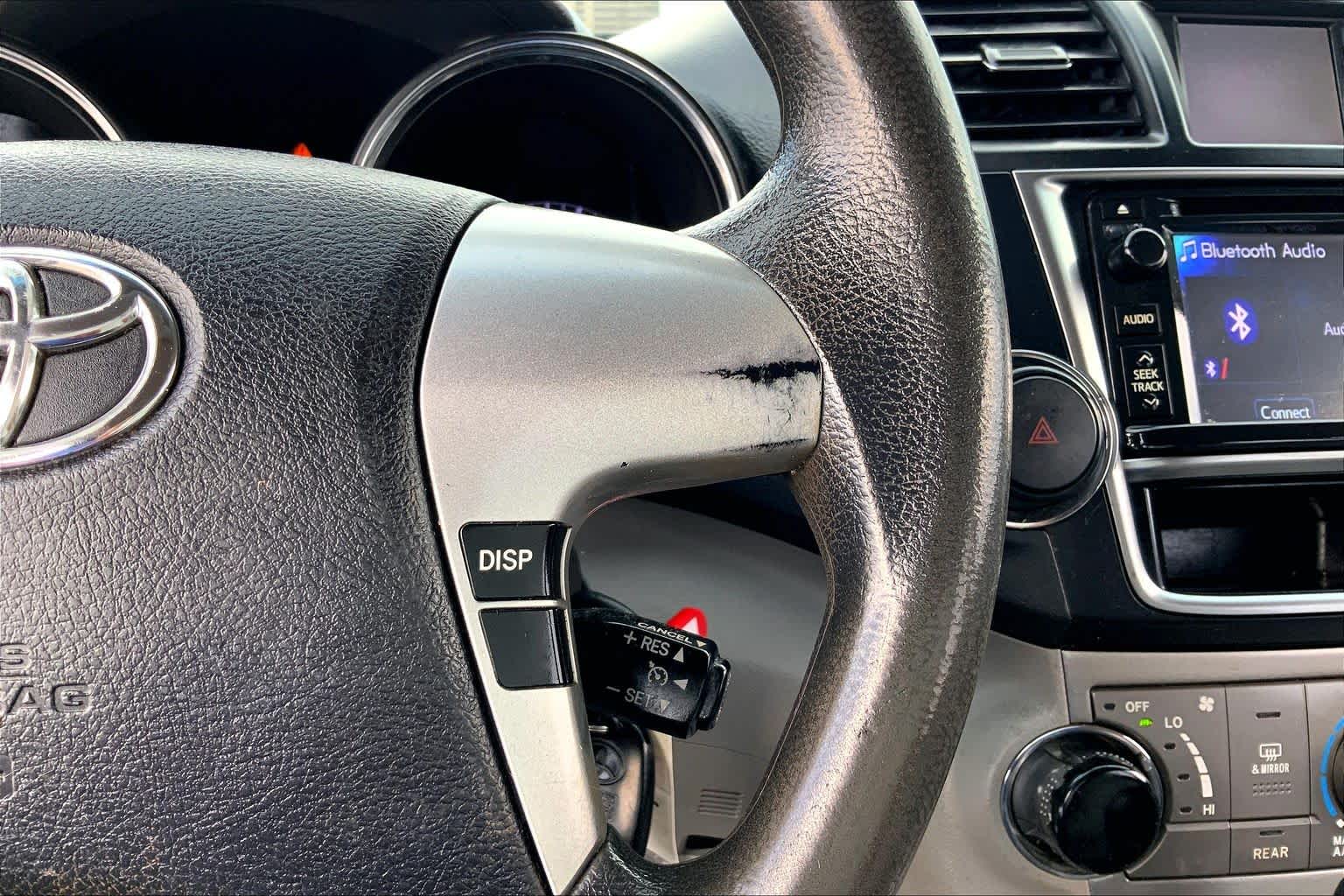 2013 Toyota Highlander Plus Classic Silver Metallic at Ron Craft Chevrolet Cadillac