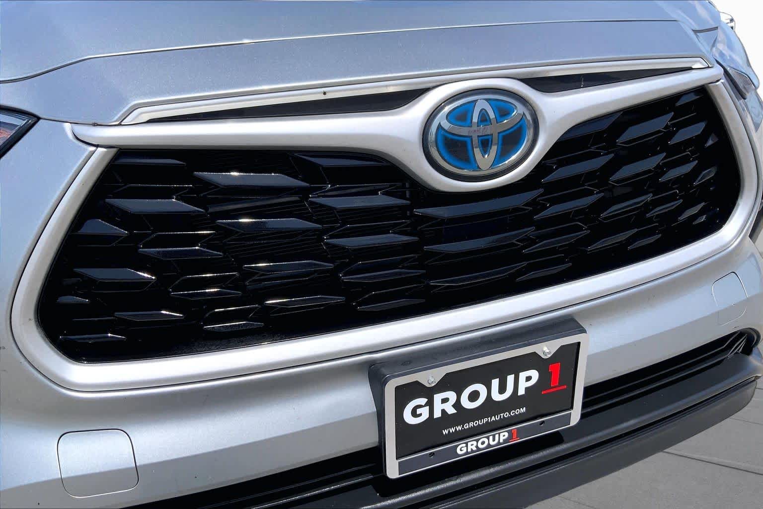 2023 Toyota Highlander Hybrid LE Celestial Silver Metallic at Honda of Clear Lake