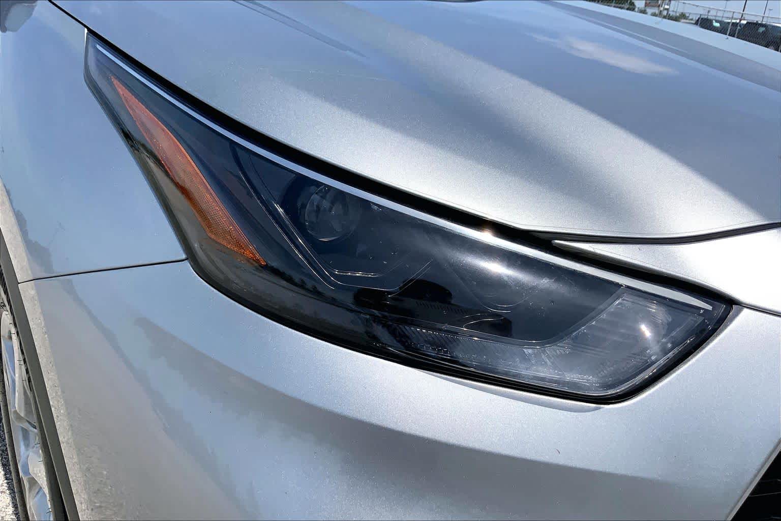 2023 Toyota Highlander Hybrid LE Celestial Silver Metallic at Honda of Clear Lake
