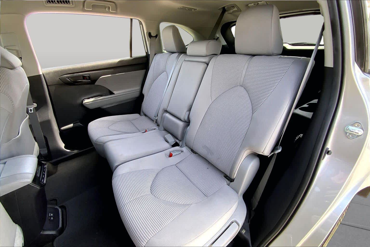 2023 Toyota Highlander Hybrid LE Celestial Silver Metallic at Honda of Clear Lake