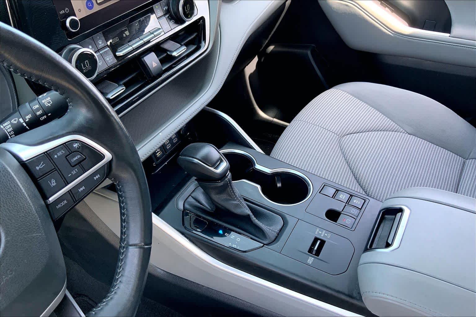 2023 Toyota Highlander Hybrid LE Celestial Silver Metallic at Honda of Clear Lake