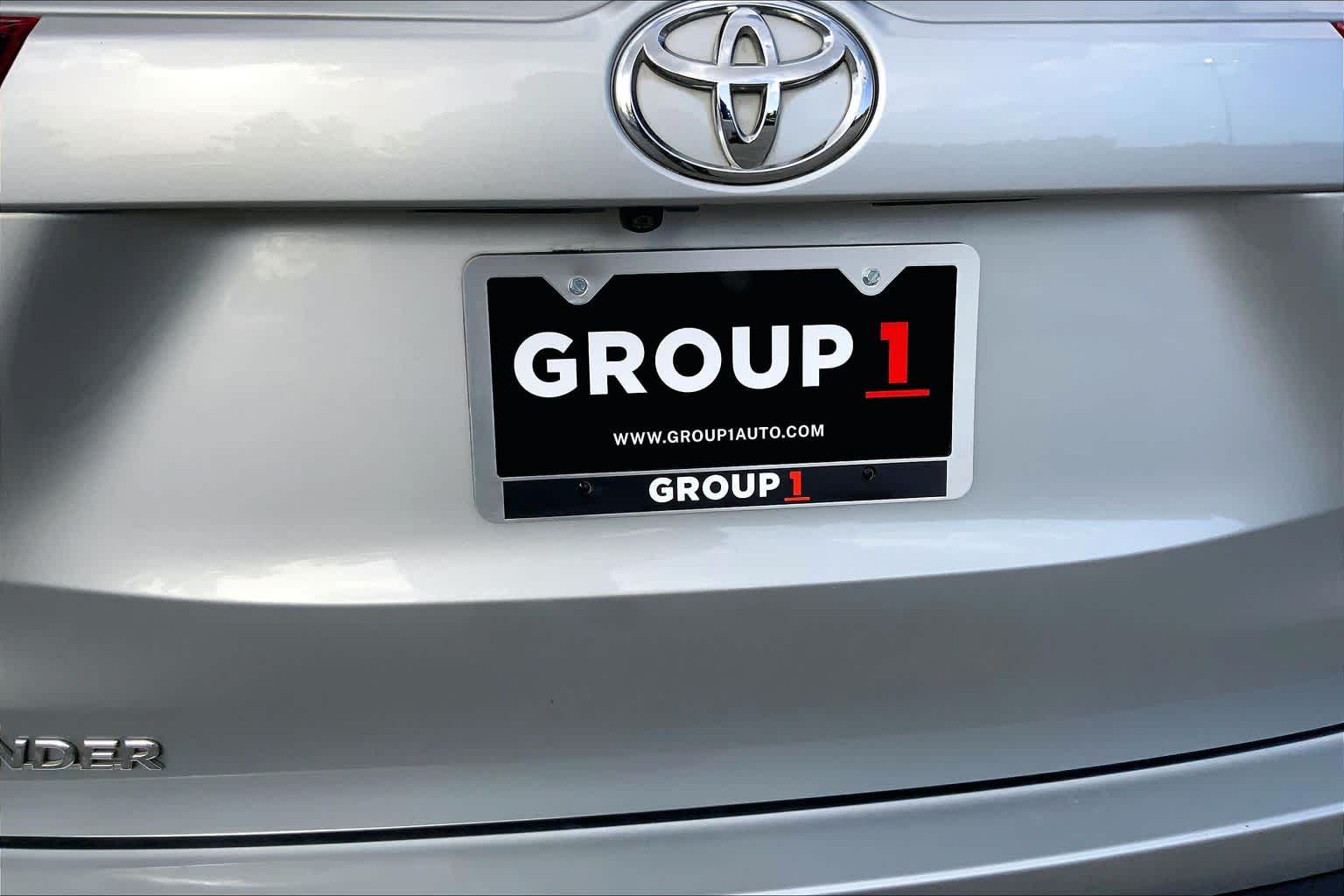2019 Toyota Highlander LE Celestial Silver Metallic at Mac Haik CDJR North Houston