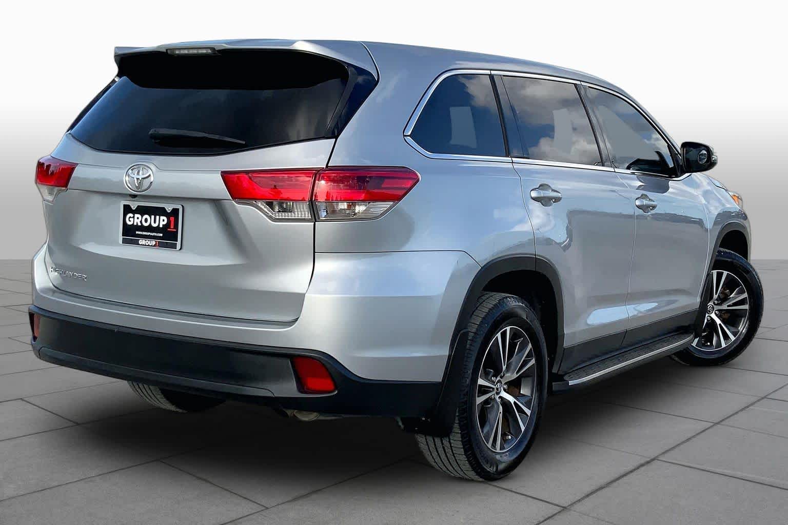 2019 Toyota Highlander LE Celestial Silver Metallic at Mac Haik CDJR North Houston