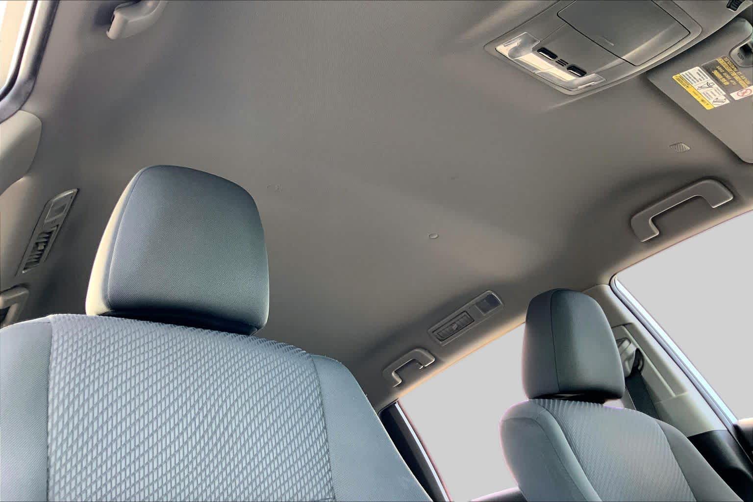2019 Toyota Highlander LE Celestial Silver Metallic at Mac Haik CDJR North Houston