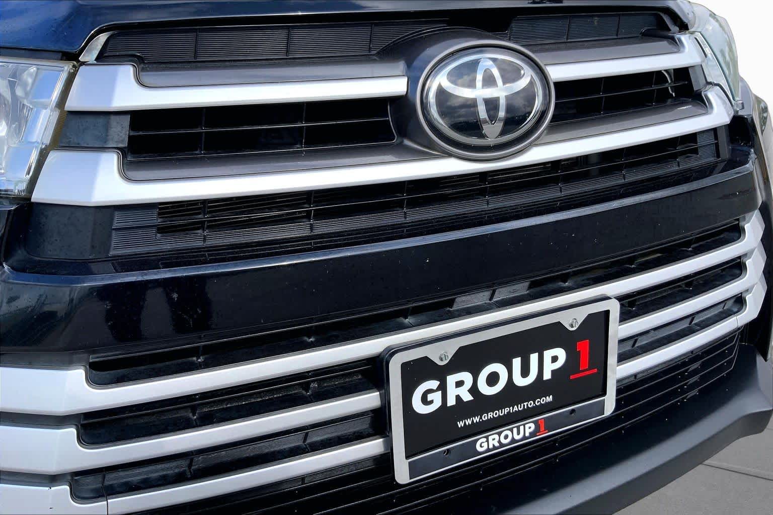 2019 Toyota Highlander LE Midnight Black Metallic at HGreg Houston