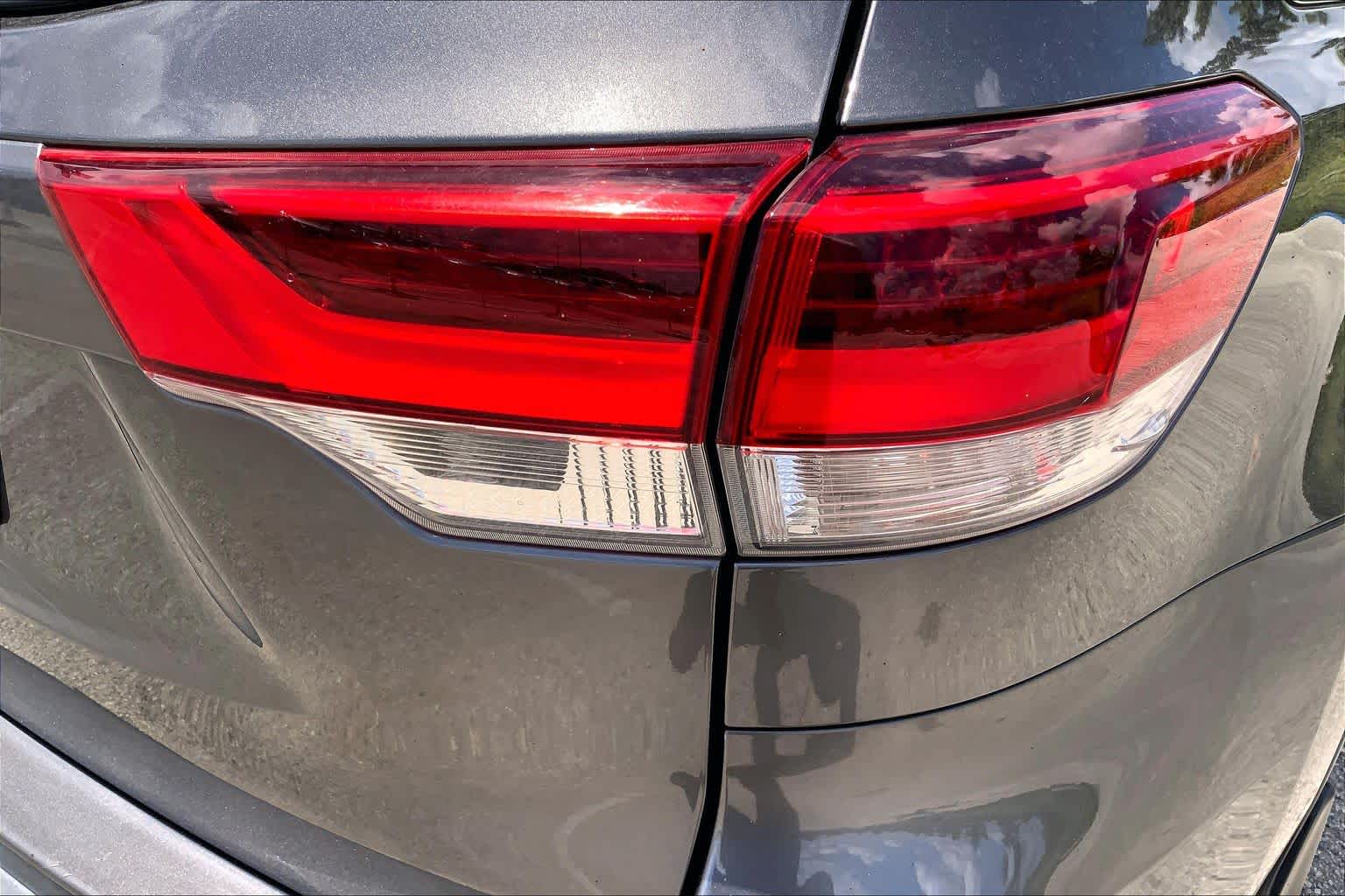 2019 Toyota Highlander LE Predawn Gray Mica at Group 1 Toyota Southwest