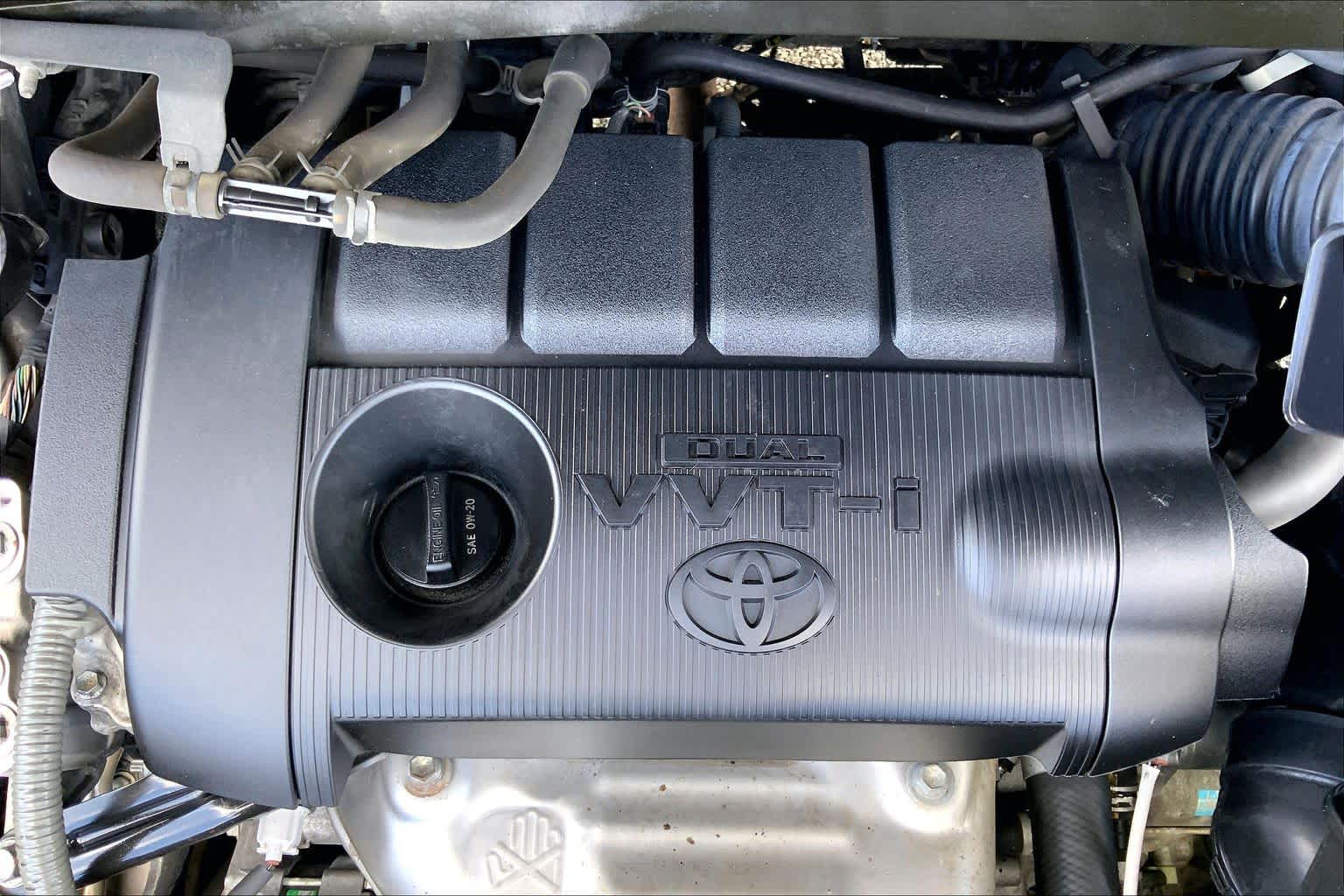 2019 Toyota Highlander LE Predawn Gray Mica at Group 1 Toyota Southwest