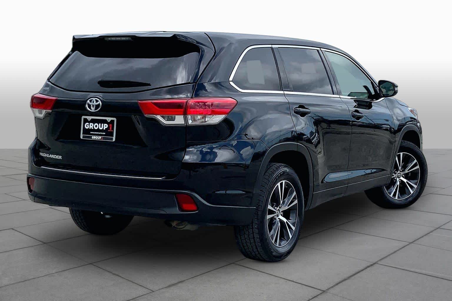 2019 Toyota Highlander LE Midnight Black Metallic at Lexus Southwest Houston