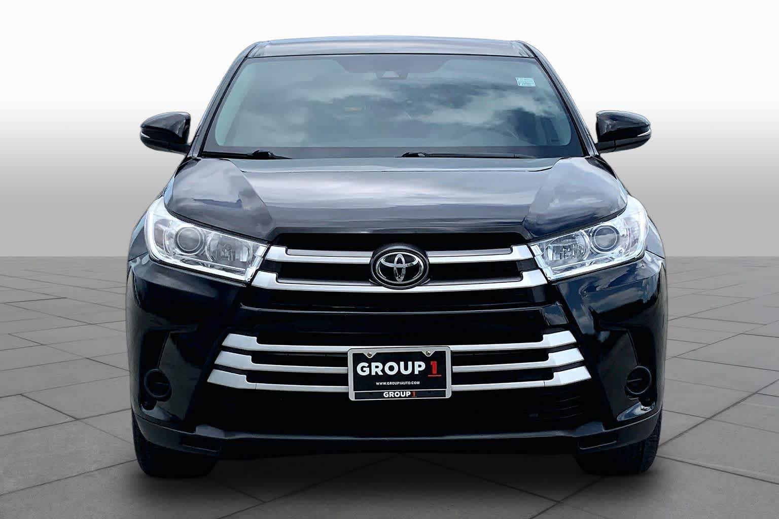 2019 Toyota Highlander LE Midnight Black Metallic at Lexus Southwest Houston