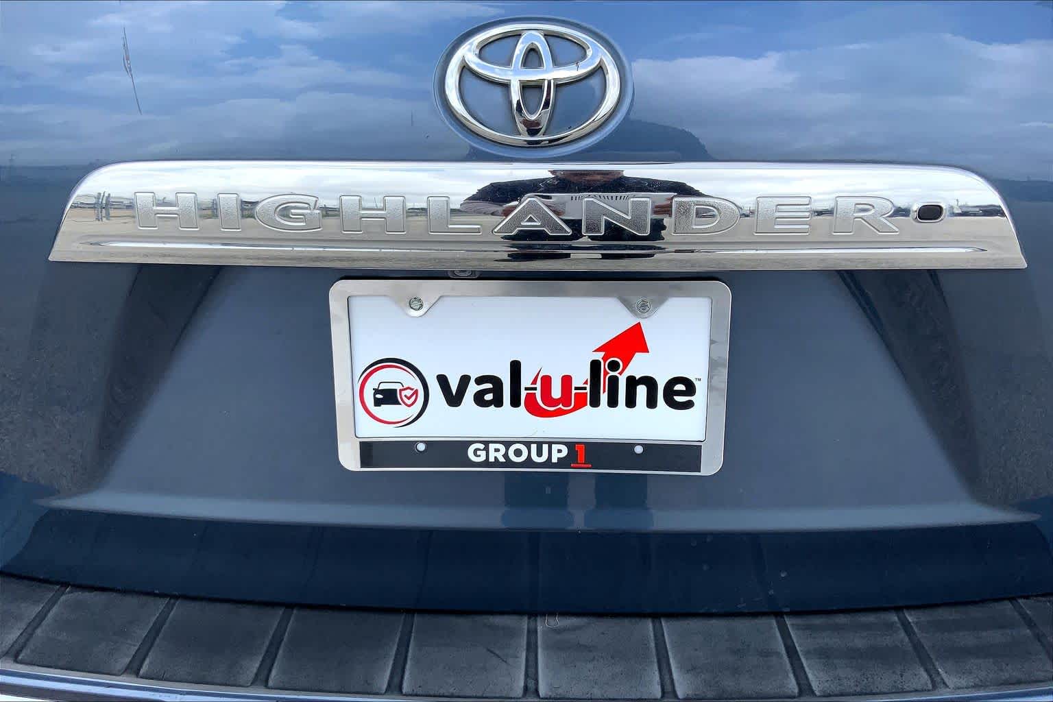 2013 Toyota Highlander Plus Shoreline Blue Pearl at Lexus Southwest Houston