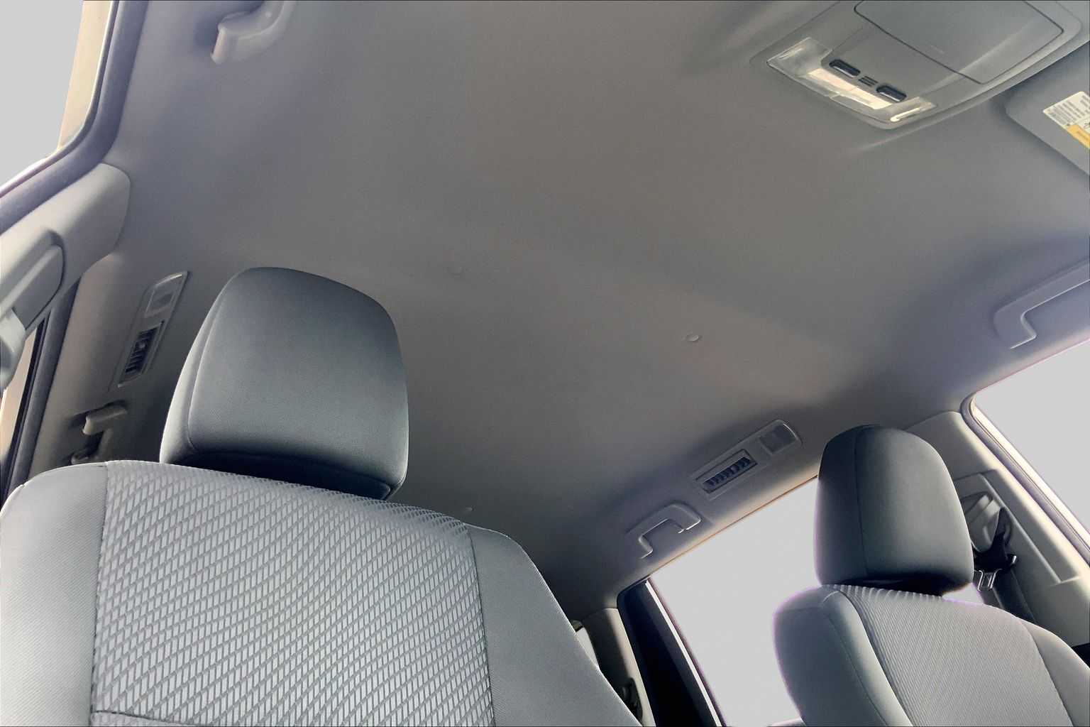 2016 Toyota Highlander LE Silver Sky Metallic at AutoNation Toyota Gulf Fwy