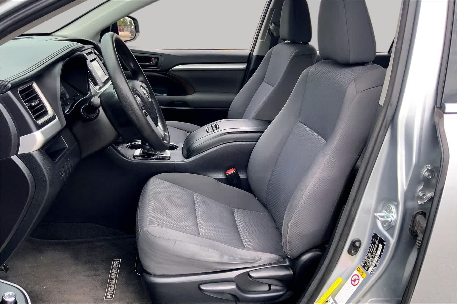 2016 Toyota Highlander LE Silver Sky Metallic at AutoNation Toyota Gulf Fwy