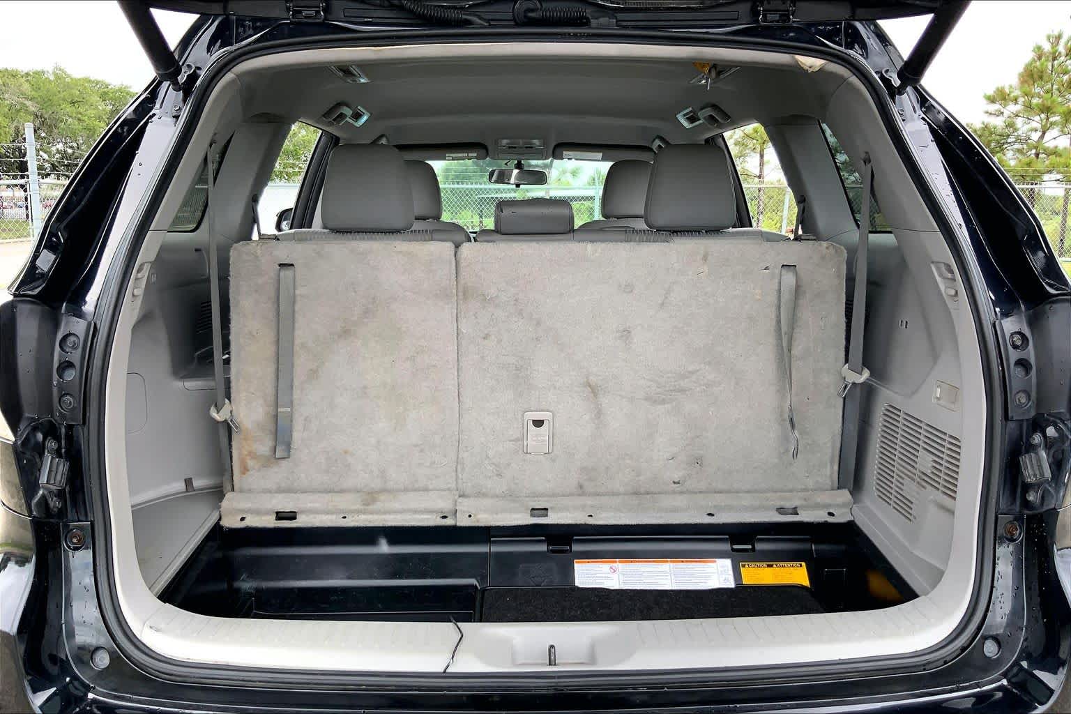 2015 Toyota Highlander LE Plus Attitude Black Metallic at Group 1 Toyota Southwest