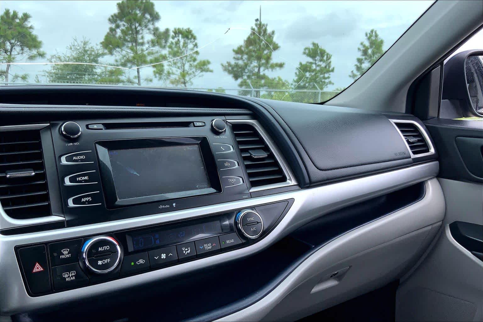 2015 Toyota Highlander LE Plus Attitude Black Metallic at Group 1 Toyota Southwest