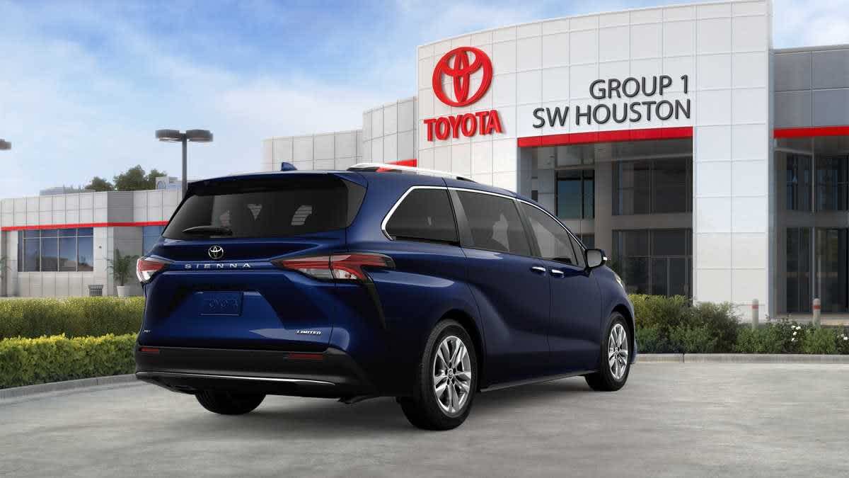 2026 Toyota Sienna photo 4 of 35