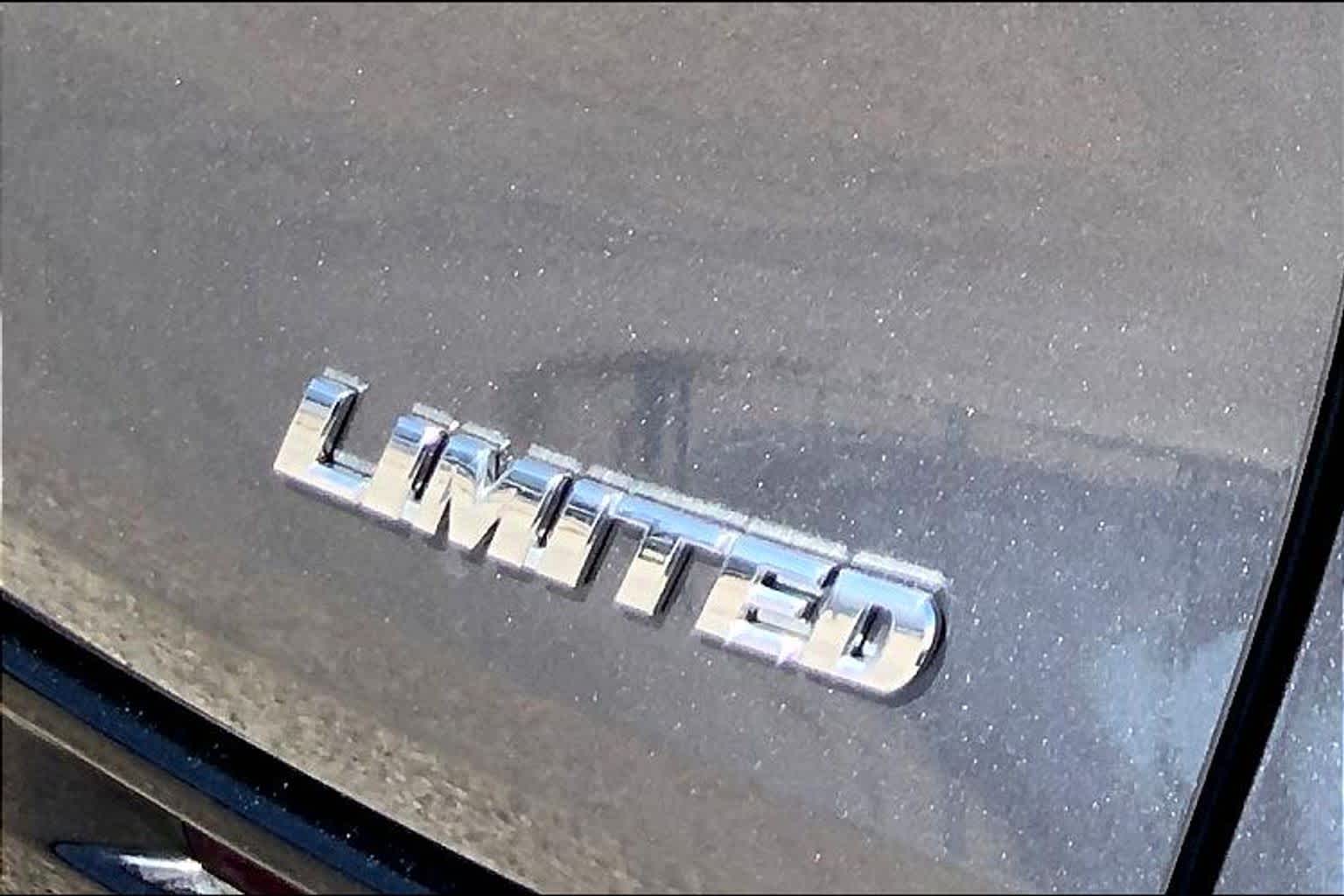 2025 Toyota Sienna Limited Magnetic Gray Metallic at Group 1 Toyota Southwest