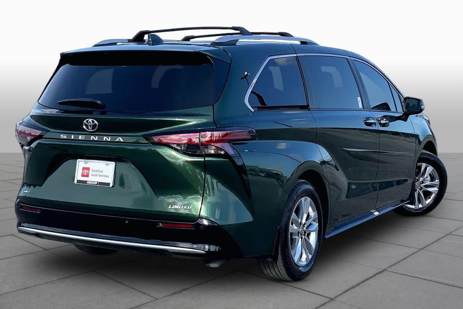 2026 Toyota Sienna Limited Cypress at Group 1 Toyota Southwest