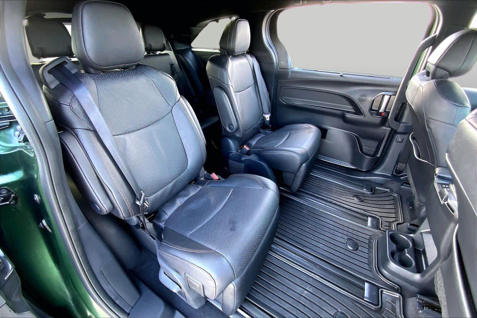 2026 Toyota Sienna Limited Cypress at Group 1 Toyota Southwest