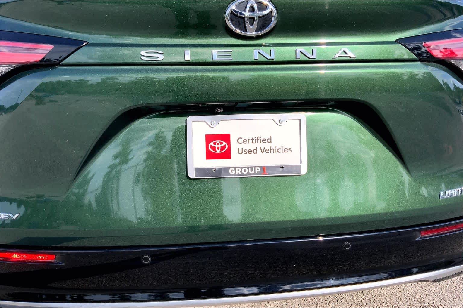 2026 Toyota Sienna Limited Cypress at Group 1 Toyota Southwest