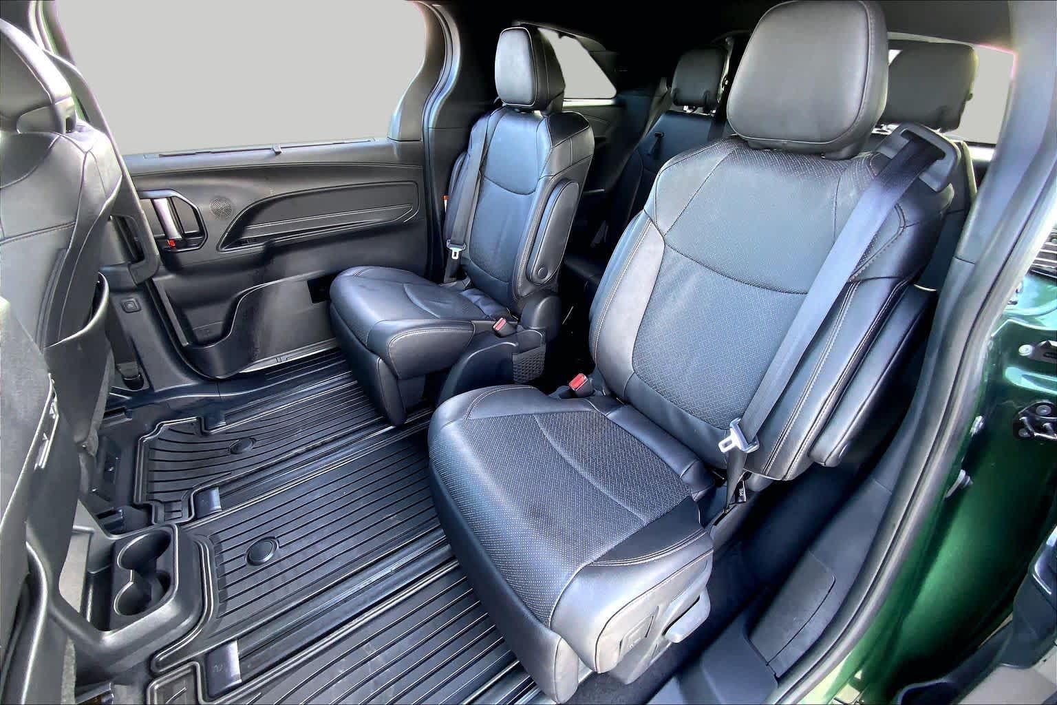 2026 Toyota Sienna Limited Cypress at Group 1 Toyota Southwest