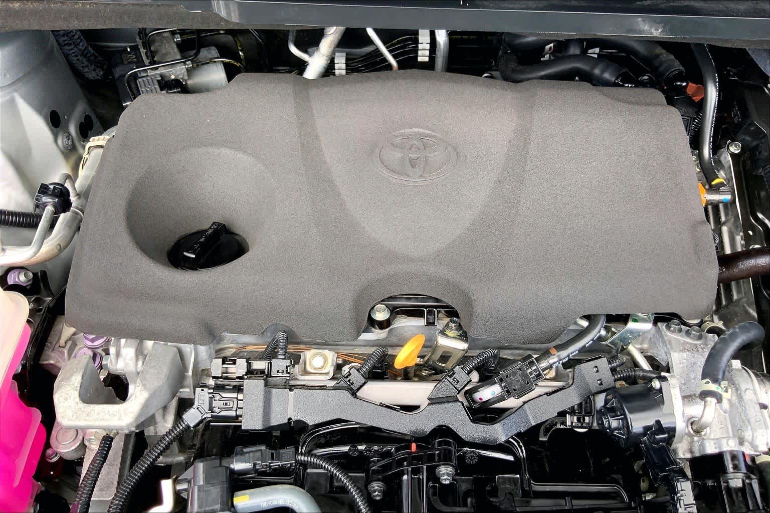2023 Toyota Sienna Limited Celestial Silver Metallic at Group 1 Toyota Southwest