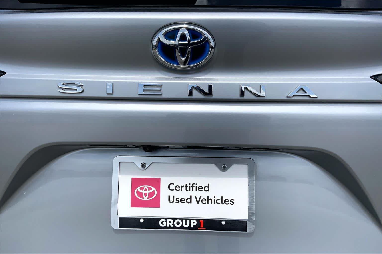2023 Toyota Sienna Limited Celestial Silver Metallic at Group 1 Toyota Southwest