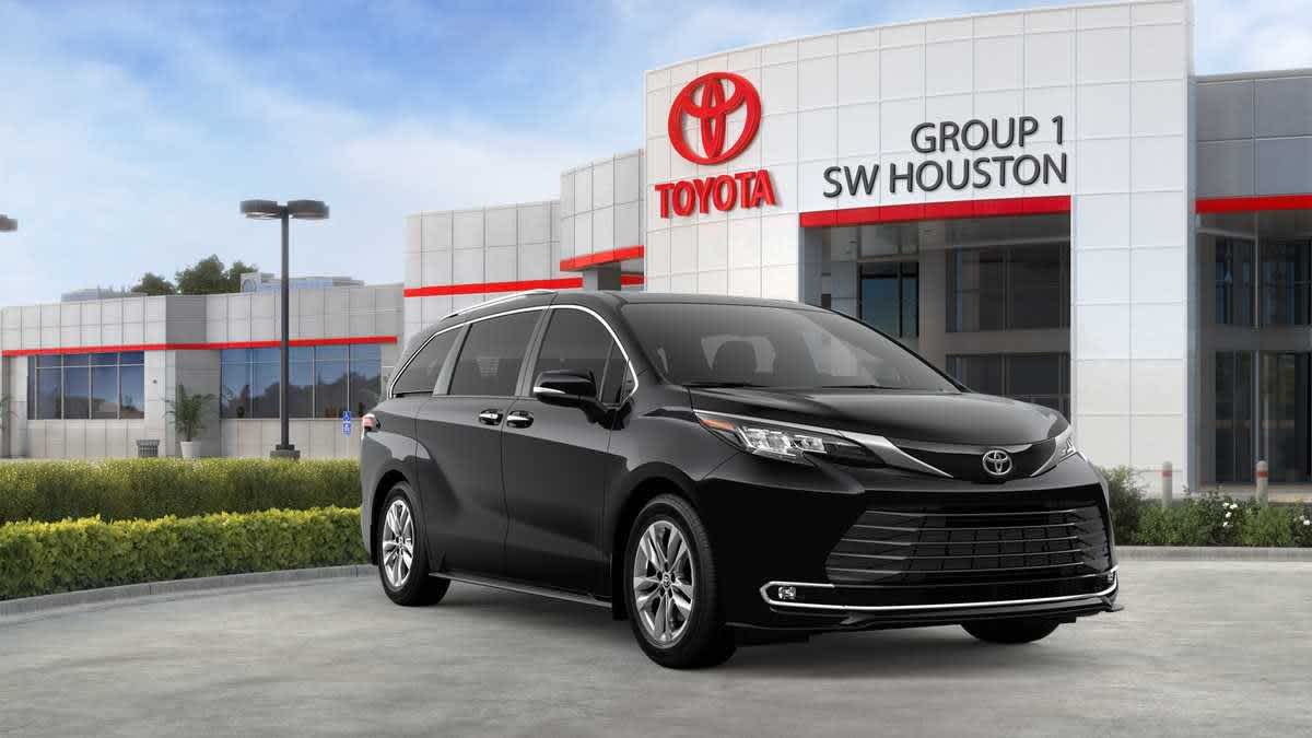 2026 Toyota Sienna photo 14 of 30