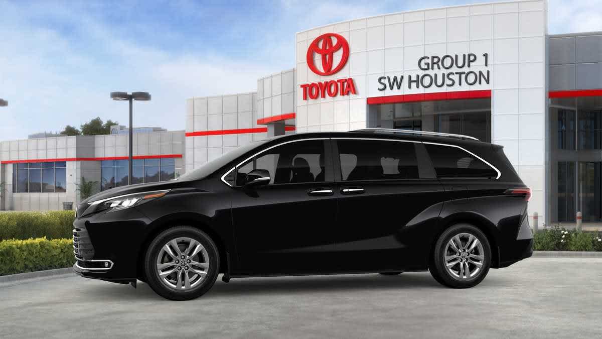 2026 Toyota Sienna photo 3 of 30