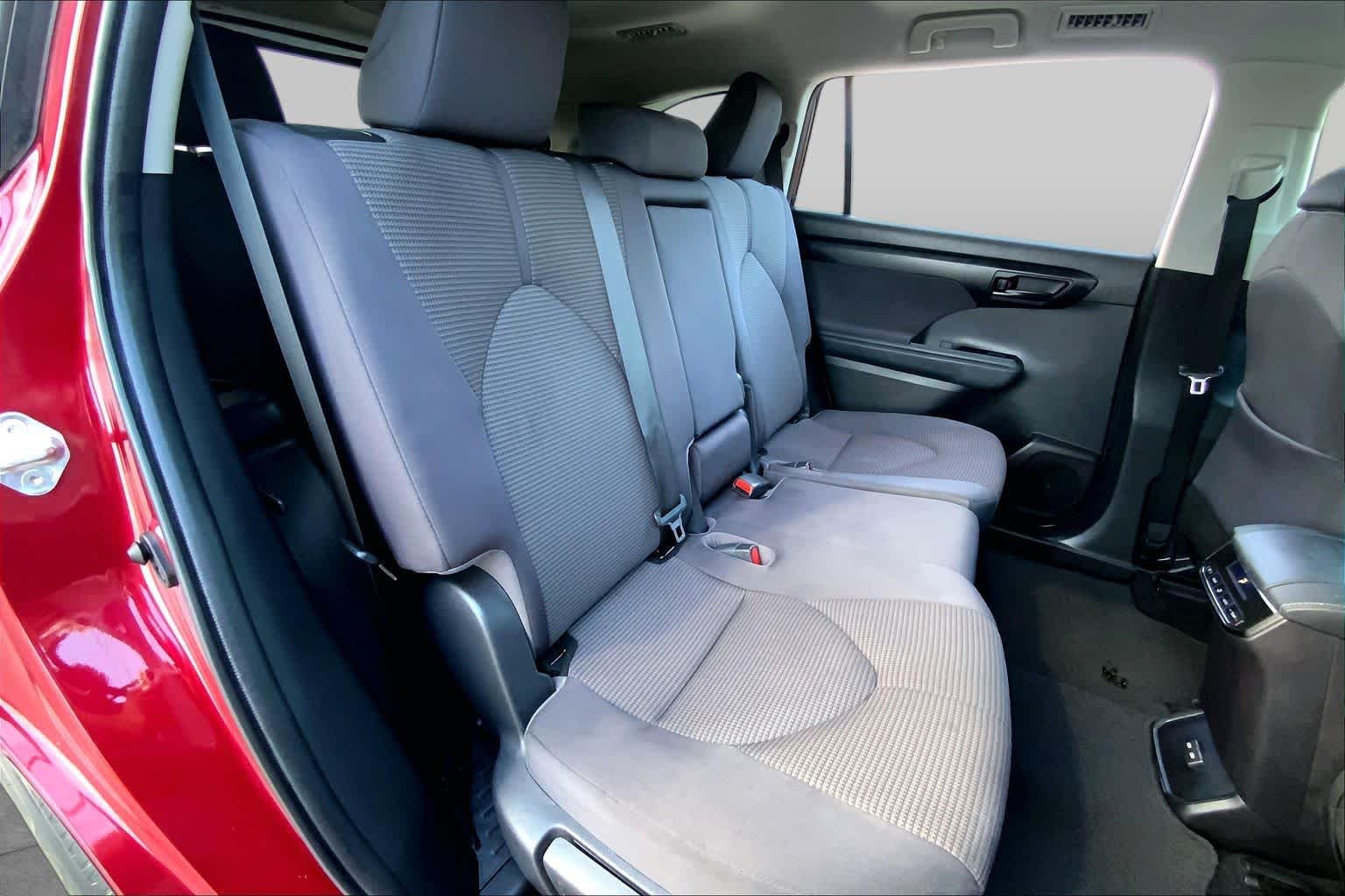 2022 Toyota Highlander LE Ruby Flare Pearl at AutoNation Chrysler Jeep Dodge Ram Spring