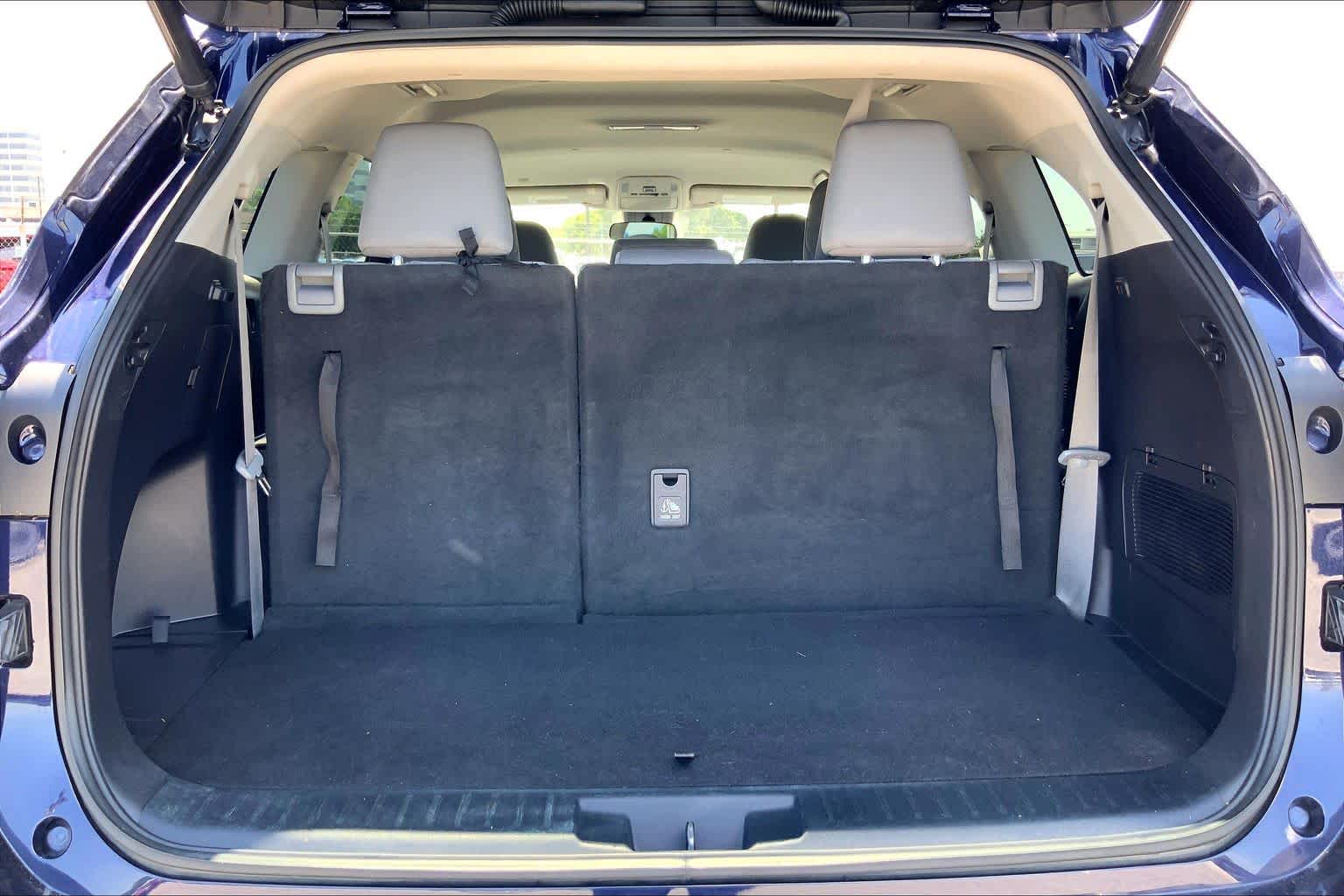 2021 Toyota Highlander LE Blueprint at HGreg Houston