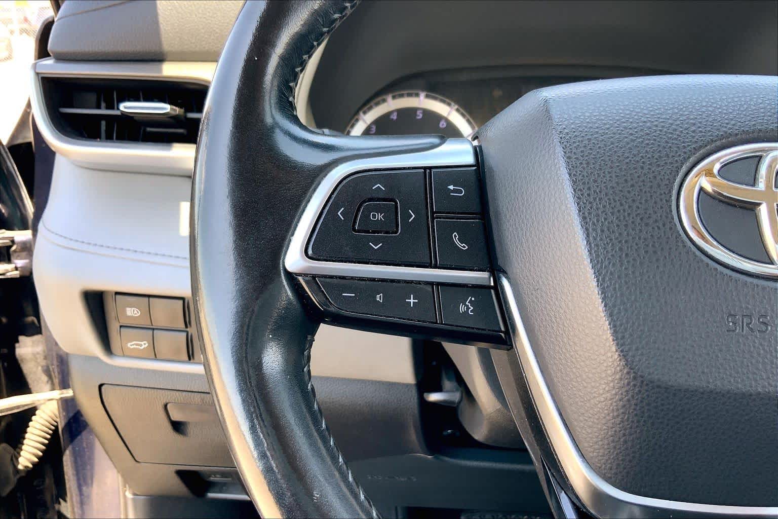 2021 Toyota Highlander LE Blueprint at HGreg Houston