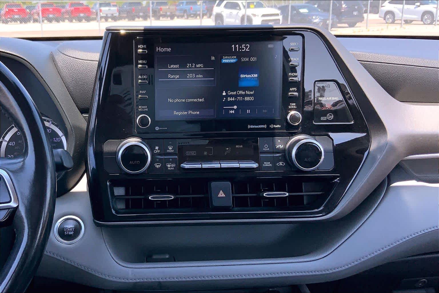 2021 Toyota Highlander LE Blueprint at HGreg Houston