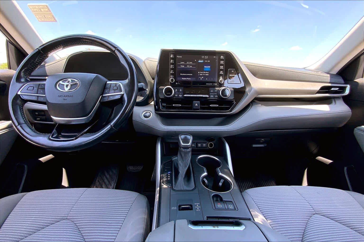 2021 Toyota Highlander LE Blueprint at HGreg Houston