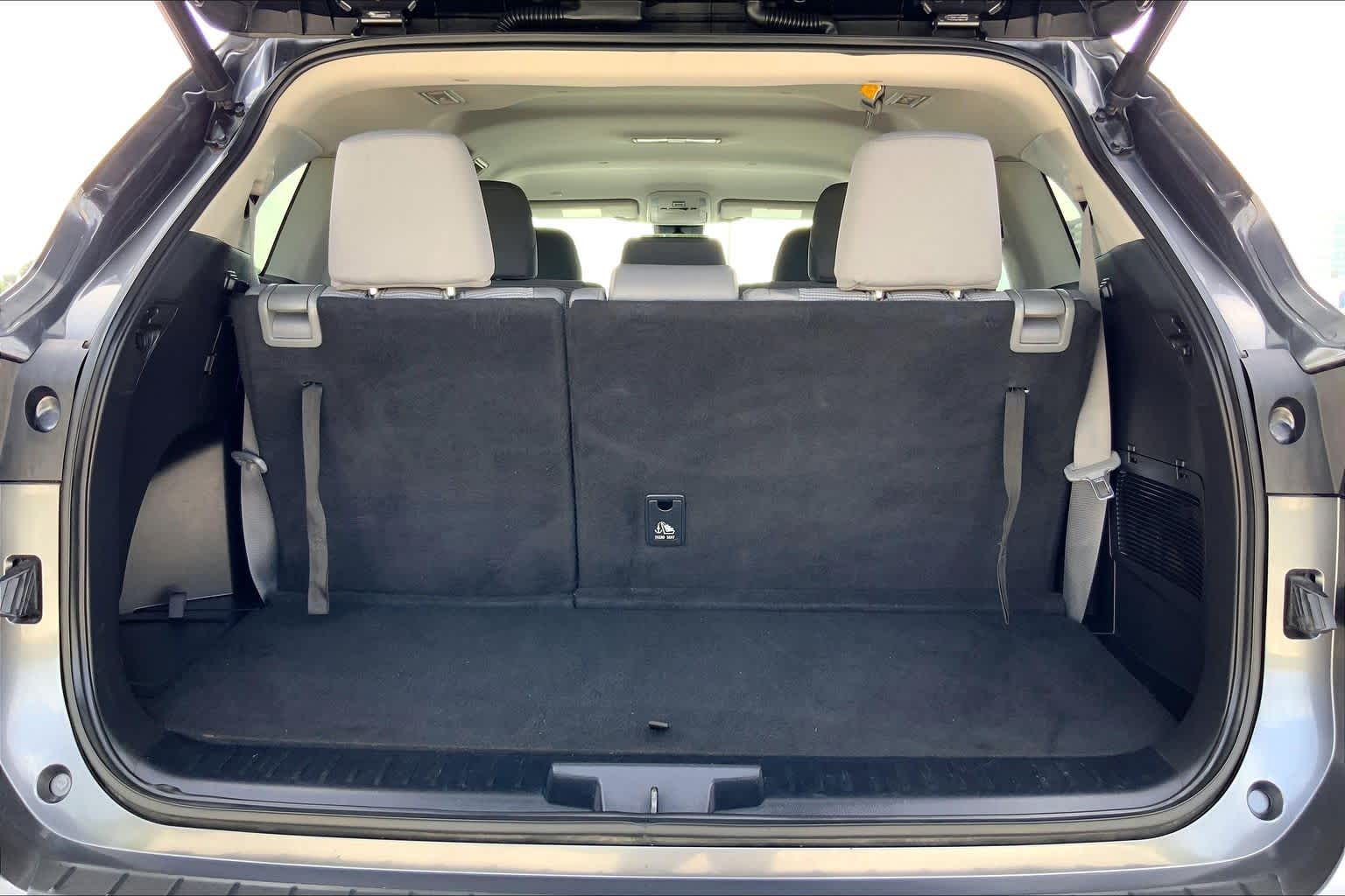 2022 Toyota Highlander LE Magnetic Gray Metallic at Lexus Southwest Houston