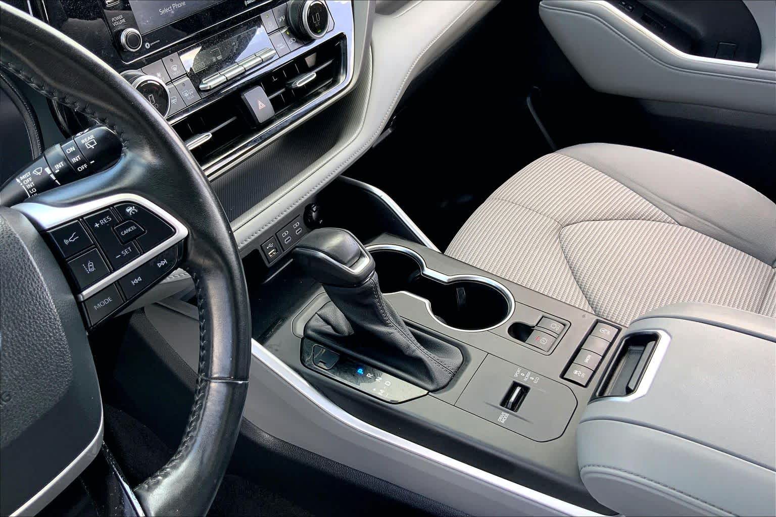 2022 Toyota Highlander LE Magnetic Gray Metallic at Lexus Southwest Houston