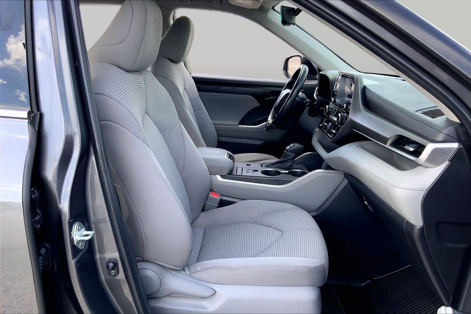 2022 Toyota Highlander LE Magnetic Gray Metallic at Lexus Southwest Houston