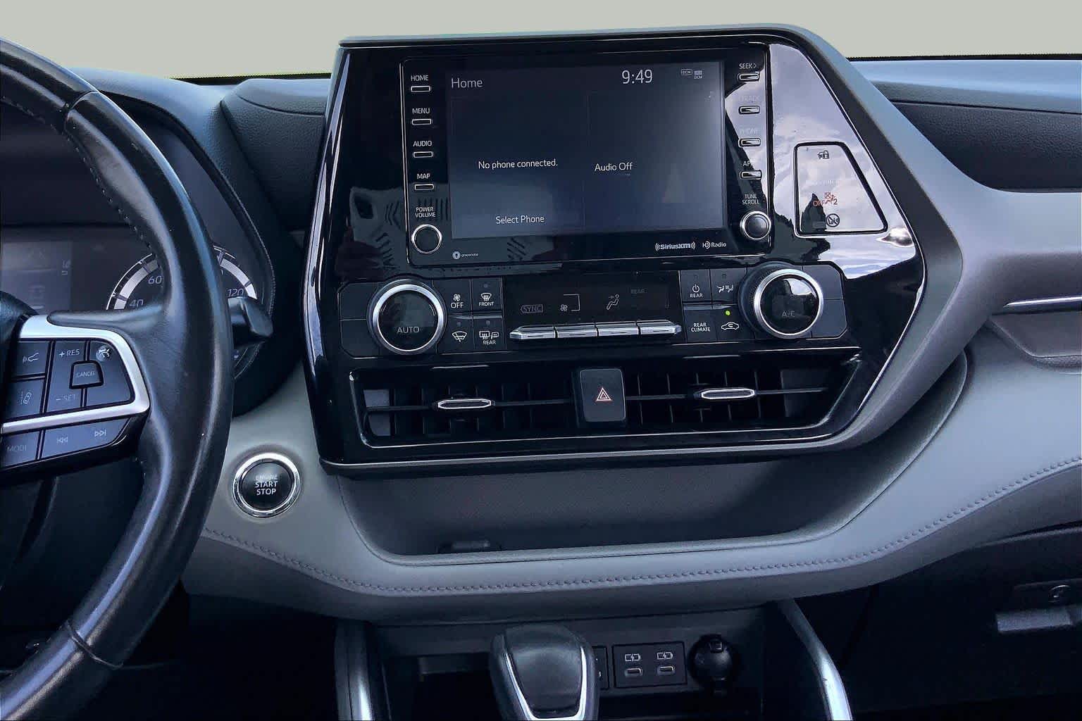 2022 Toyota Highlander LE Magnetic Gray Metallic at Lexus Southwest Houston