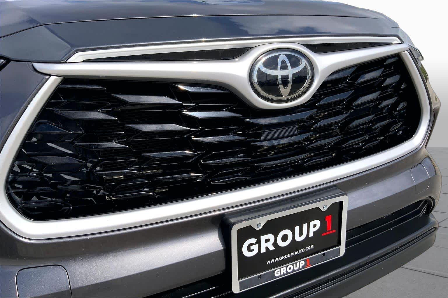 2022 Toyota Highlander LE Magnetic Gray Metallic at Lexus Southwest Houston