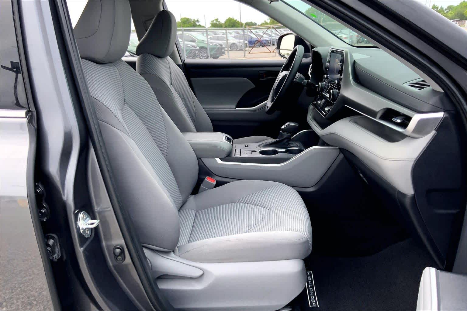 2022 Toyota Highlander LE Magnetic Gray Metallic at Group 1 Toyota Southwest